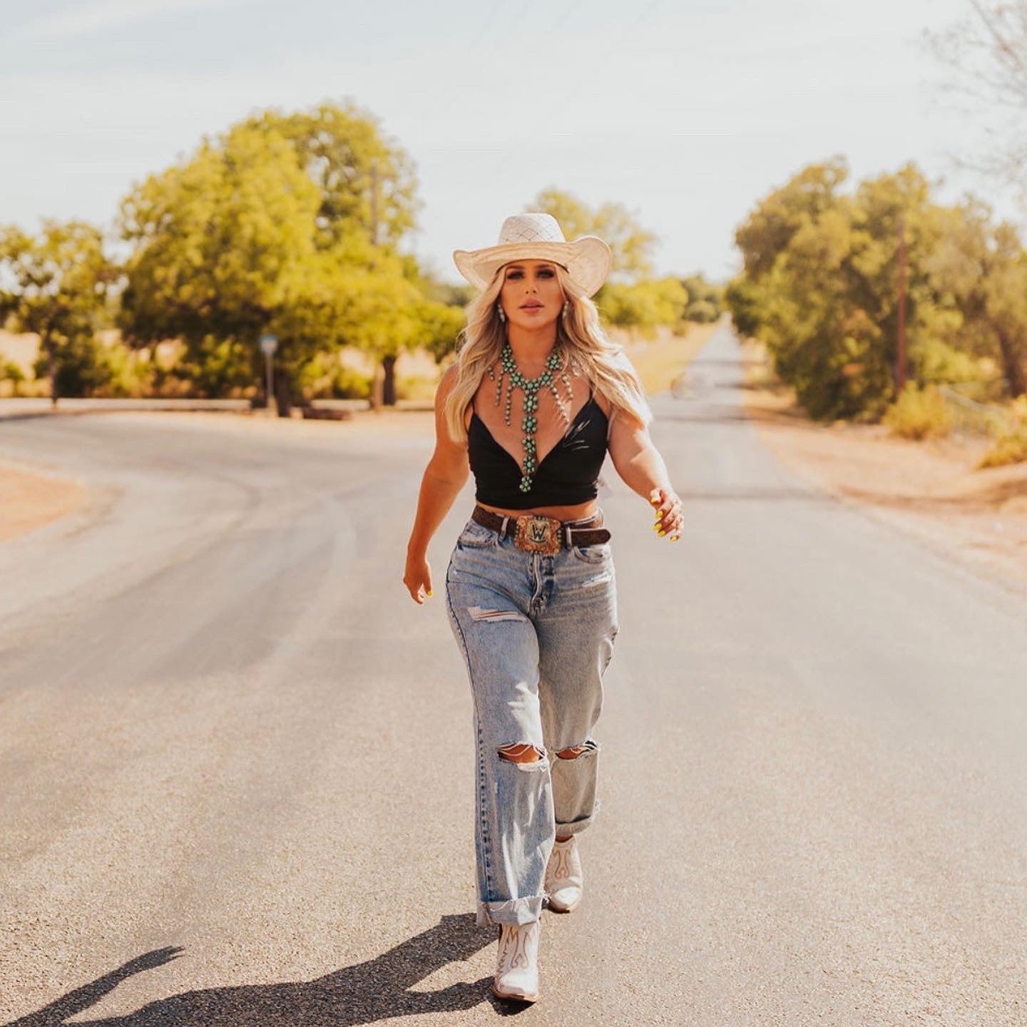 Guera's Silver Co. is a silver shop with hand forged sterling silver and turquoise jewelry made by Jordan Spivey, a Hispanic native Texan. Offering rings, necklaces, earrings, bracelets, accessories, and custom pieces designed with the highest standards of hand-crafted jewelry. 